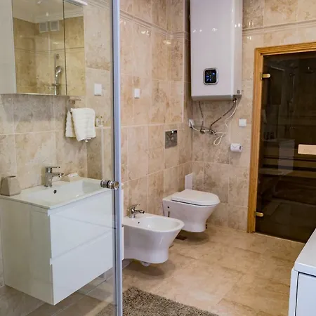 Kapartments فارنا