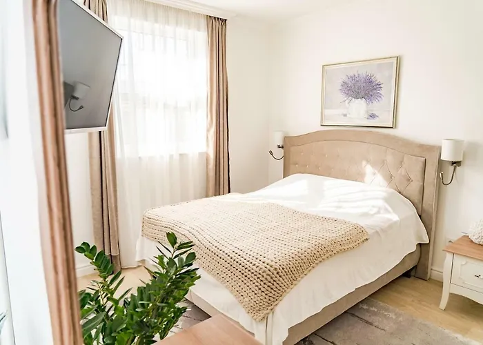 Kapartments * וארנה